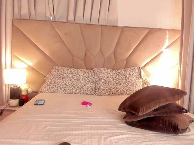 jasminmelonsa's BongaCams show and profile