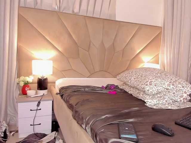 jasminmelonsa's BongaCams show and profile