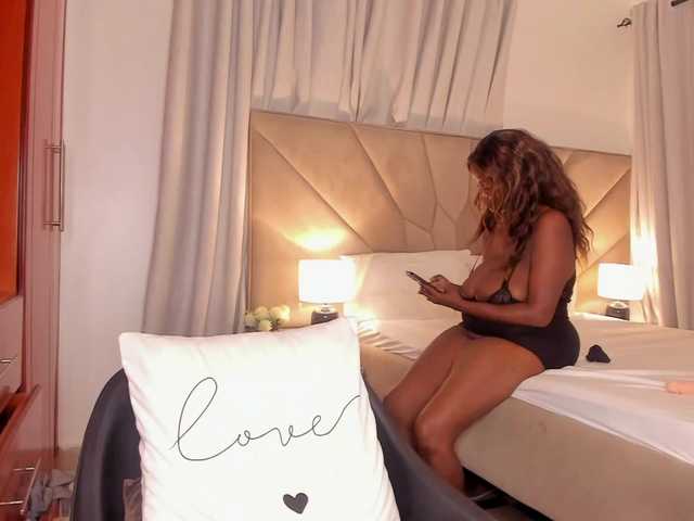 jasminmelonsa's BongaCams show and profile