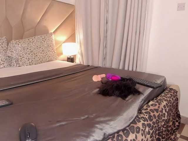 jasminmelonsa's BongaCams show and profile