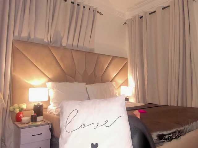 jasminmelonsa's BongaCams show and profile