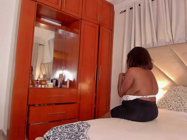 jasminmelonsa's BongaCams show and profile