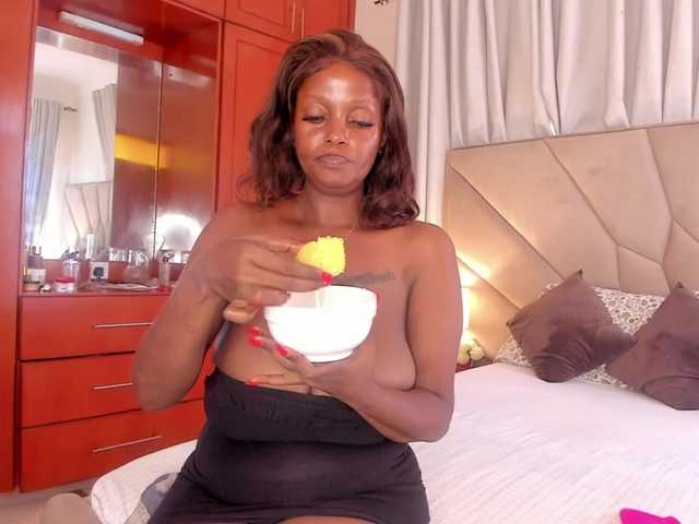 jasminmelonsa's BongaCams show and profile