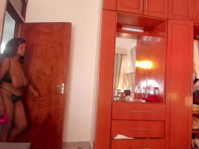 jasminmelonsa's BongaCams show and profile