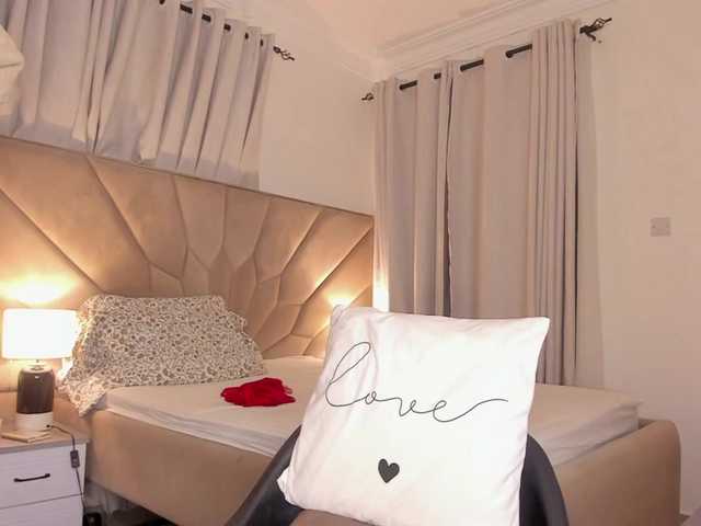 jasminmelonsa's BongaCams show and profile