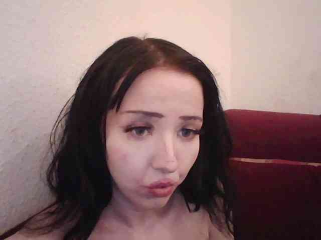 XOpheliaX webcam