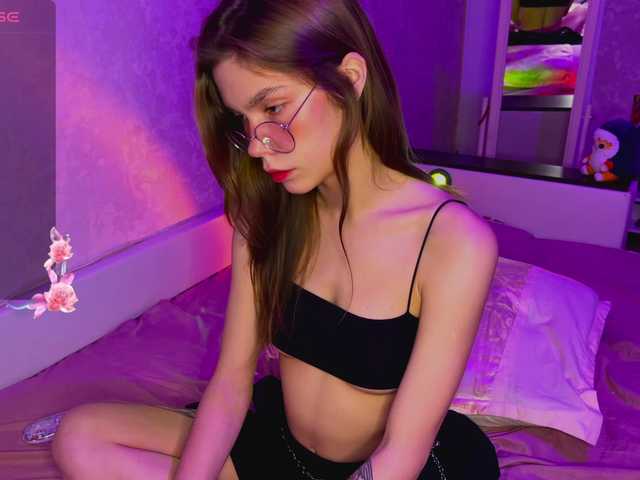  RubyRedkiss chat room