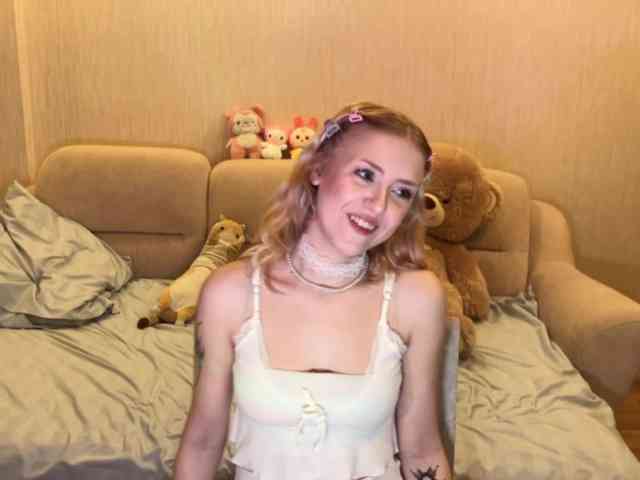 LizzySweetie webcam