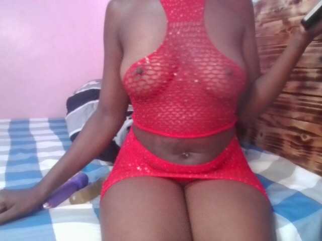 sexxybitch254 Porn