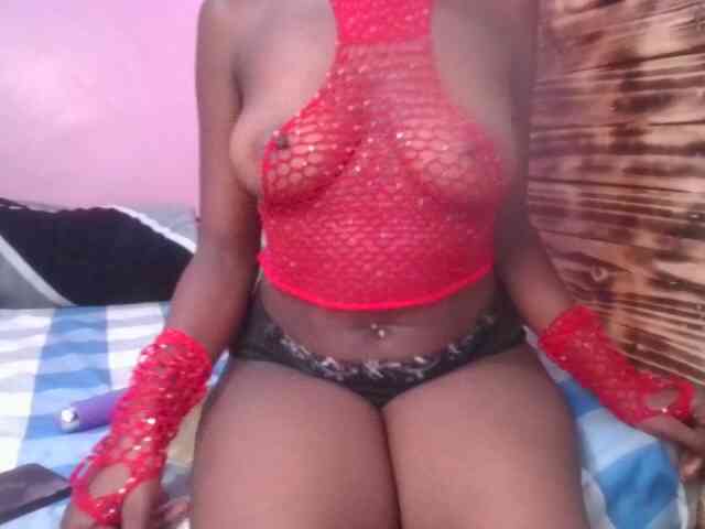 sexxybitch254 webcam