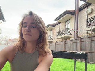 CurvyWoman- Porn Show