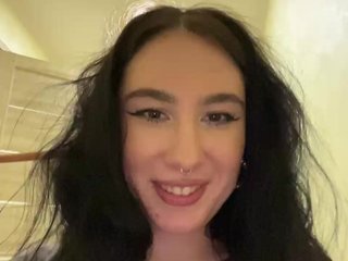 CurvyWoman- Porn Show