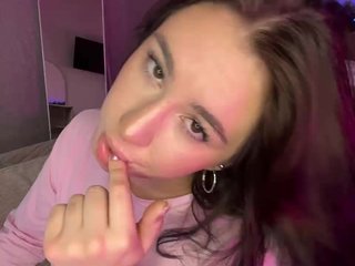 CurvyWoman- Porn Show