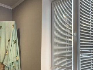 CurvyWoman- Porn Show