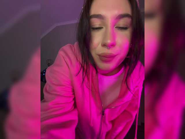 CurvyWoman-'s Thumb Image