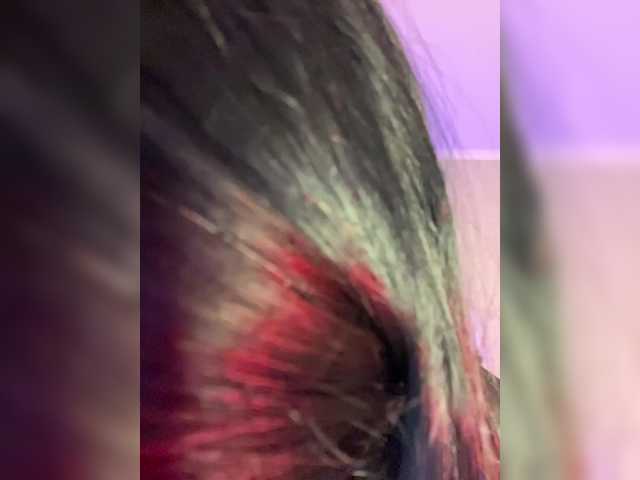 CurvyWoman-'s BongaCams show and profile