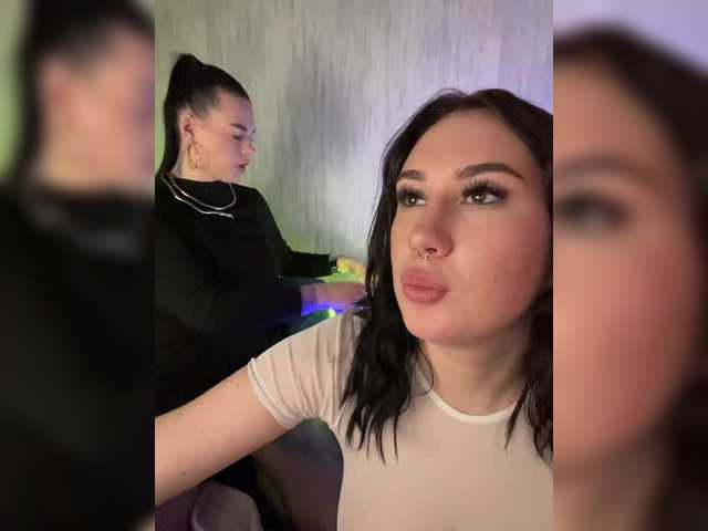 CurvyWoman- — My name is Lina, meow! Welcome to my room, shall we have fun?) Favorite vibration - 20inst: curvywoman_00