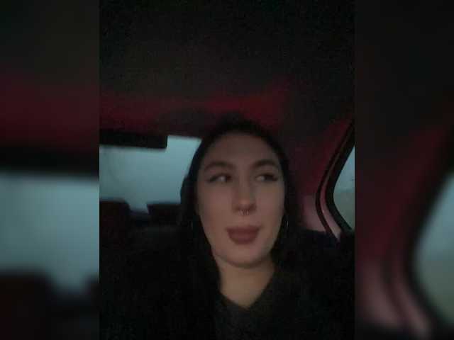 CurvyWoman-'s BongaCams show and profile