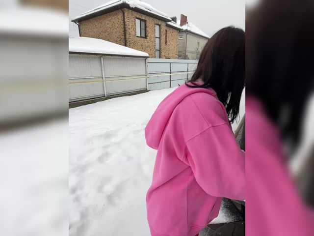 CurvyWoman- live cam