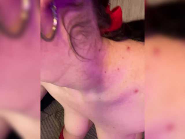 CurvyWoman- live cam