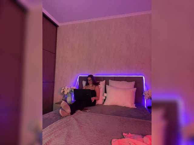 go to chat with BustyLina