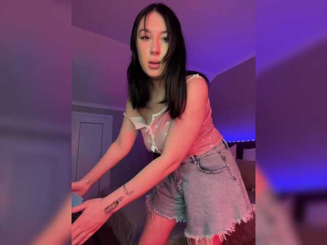 CurvyWoman-'s BongaCams profile