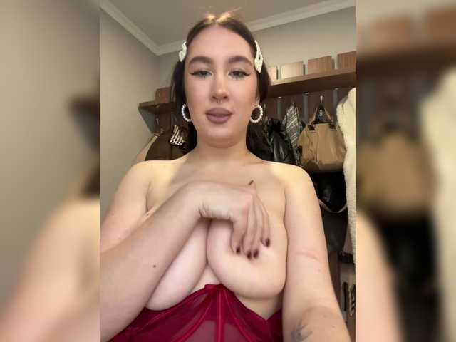 go to chat with CurvyWoman-