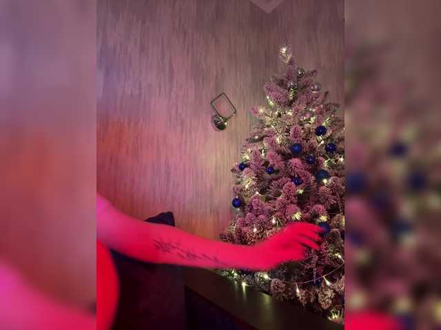 CurvyWoman-'s Thumb Image