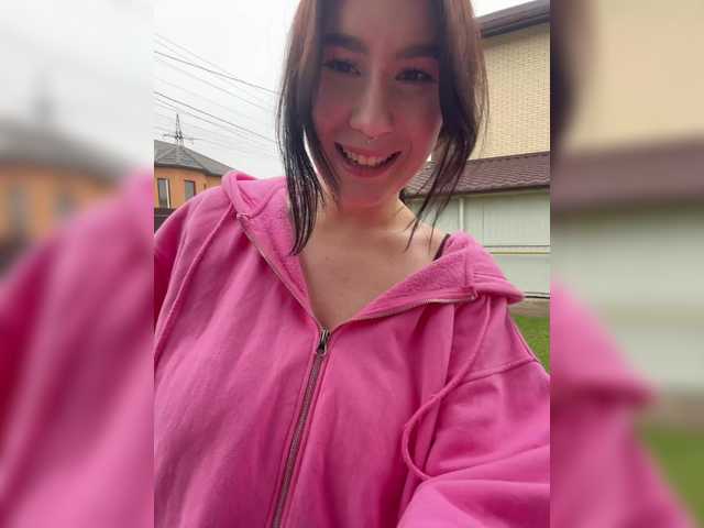 CurvyWoman-'s BongaCams show and profile