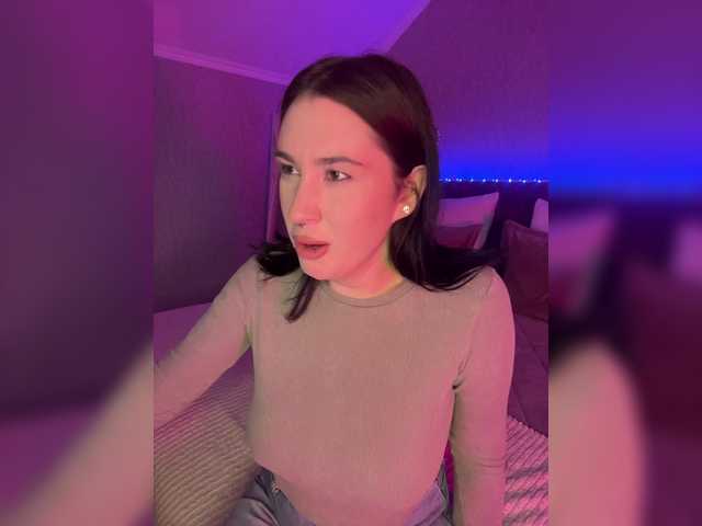 CurvyWoman- – webcam model profile photo