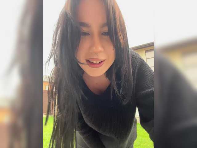 CurvyWoman- from BongaCams