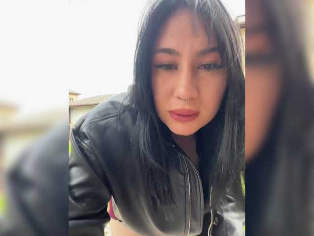 CurvyWoman-'s BongaCams profile