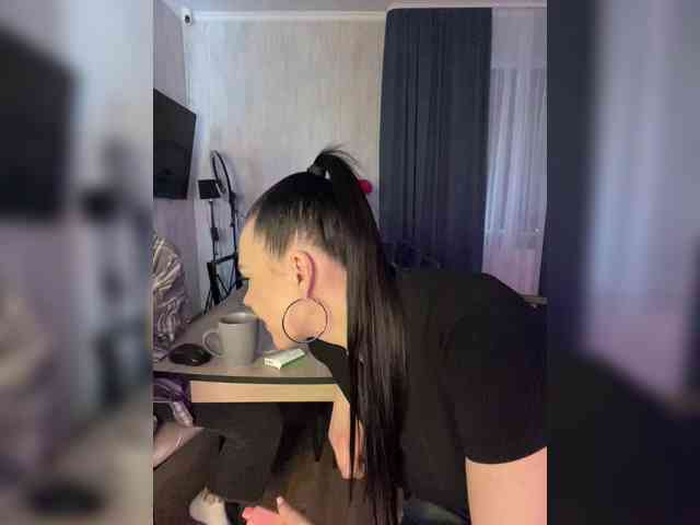 live chatting CurvyWoman-