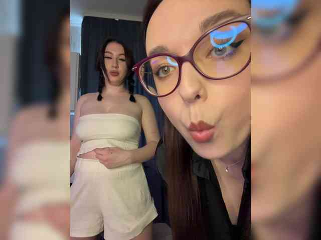 CurvyWoman- CurvyWoman-