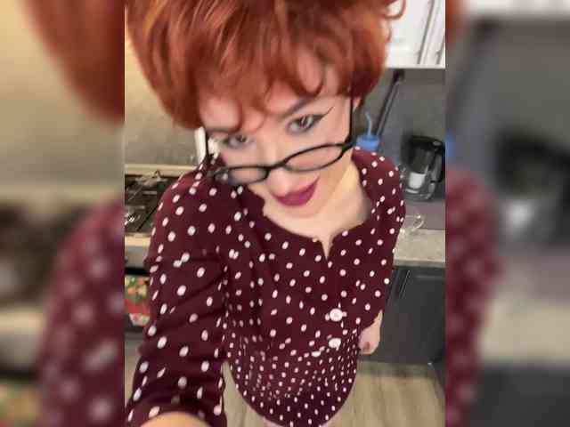 CurvyWoman- CurvyWoman-