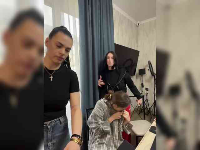 live chatting CurvyWoman-