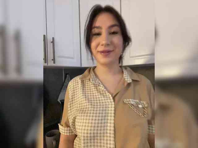 CurvyWoman- CurvyWoman-