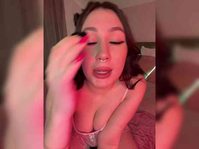 CurvyWoman- Live Webcam on BongaCams