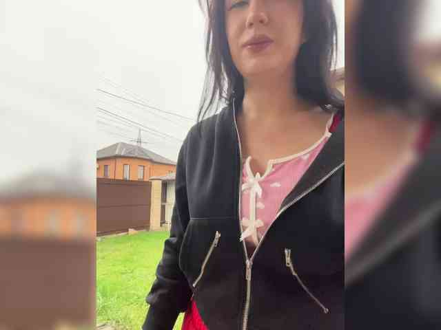 CurvyWoman- CurvyWoman-