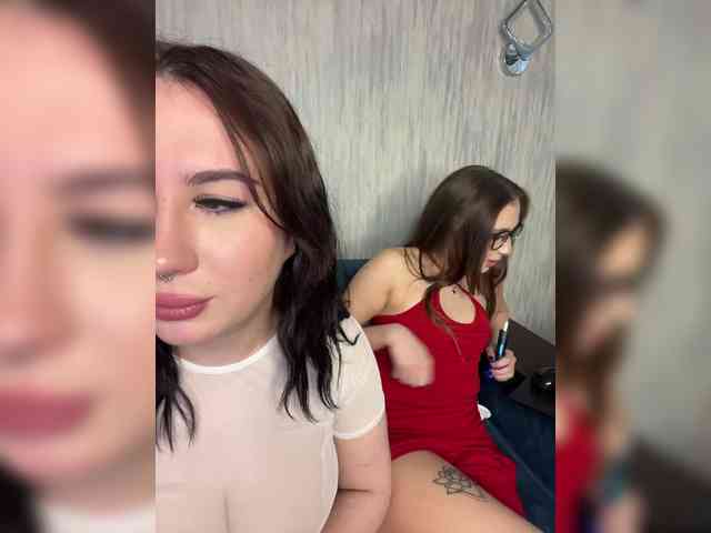 BustyLina webcam