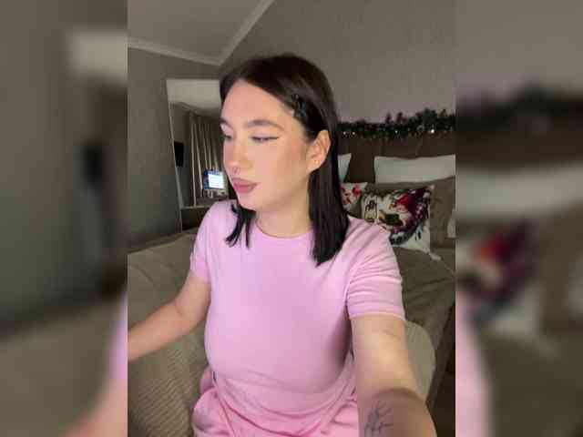 CurvyWoman- Live Webcam on BongaCams