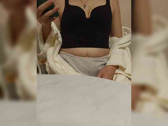Milena-0 webcam