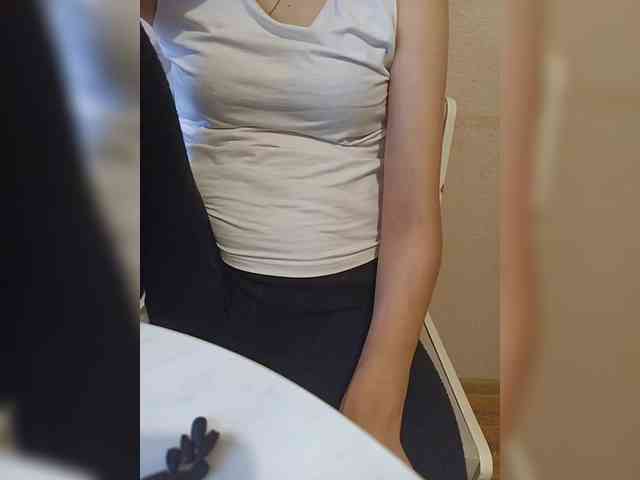 Milena-0 webcam