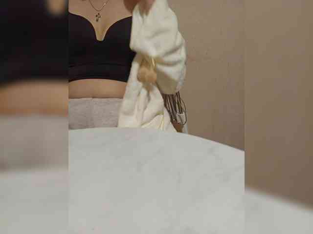 Milena-0 webcam