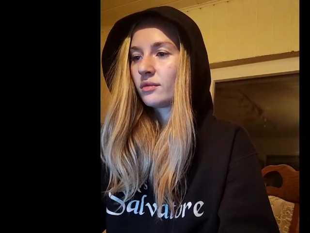 CuteSlutty4u's BongaCams show and profile