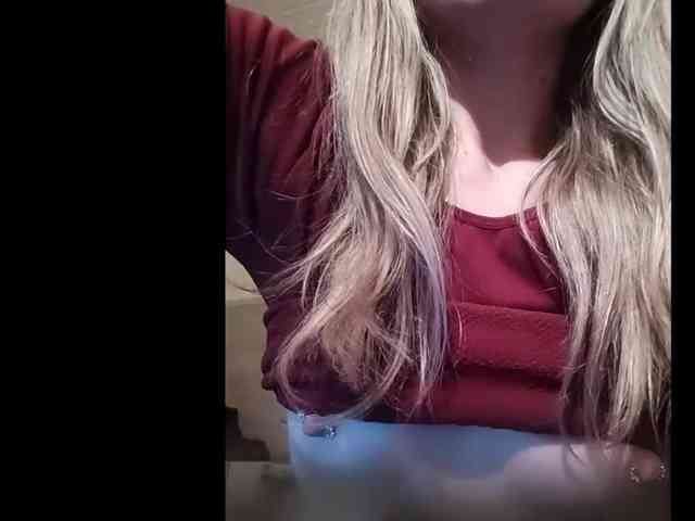 SilviaSweetheart webcam