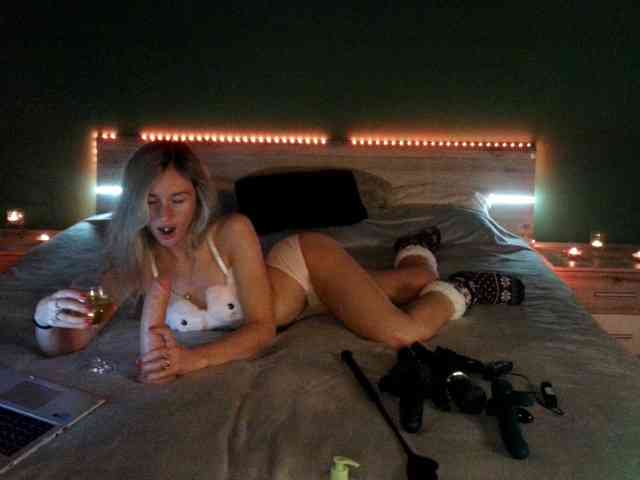 SilviaSweetheart webcam