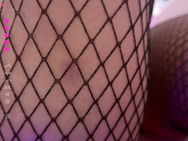 ShauLisse's BongaCams show and profile