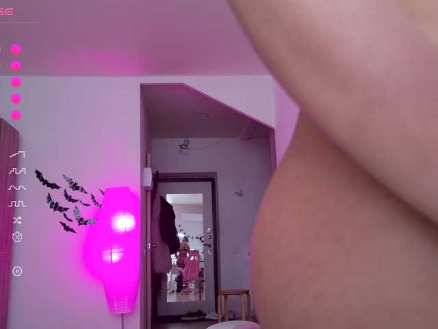 ShauLisse's BongaCams show and profile