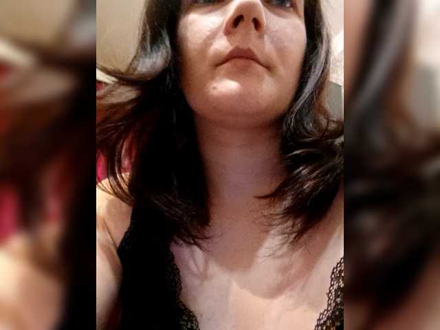 Sladkaj10's BongaCams show and profile